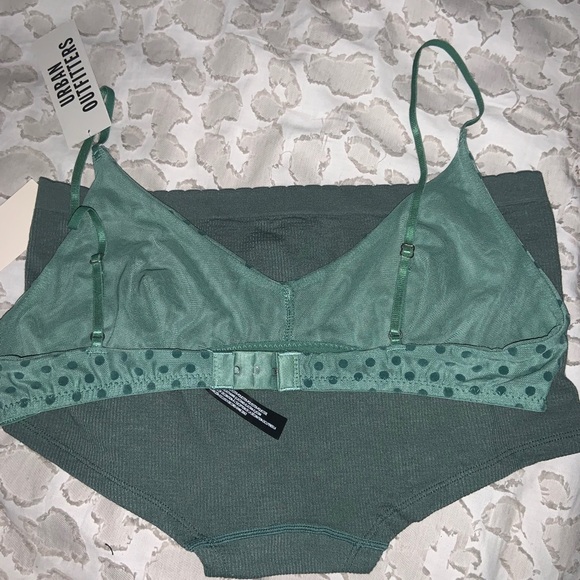 Out From Under Erin Flocked Dots Bralette - Picture 3 of 3